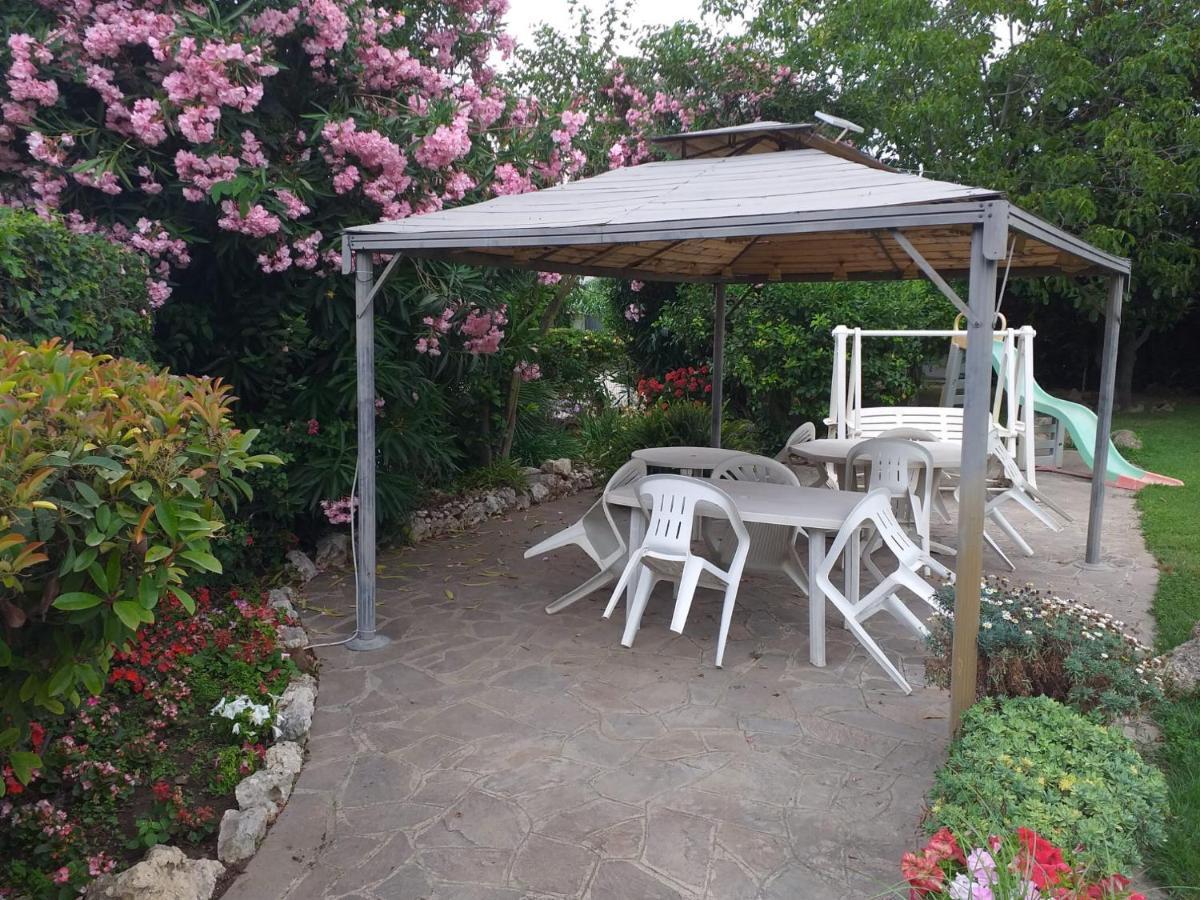 Garden Basement - Seminterrato Max 4 Ospiti - Fiumicino Vicino Aeroporto E Fiera Apartment ภายนอก รูปภาพ